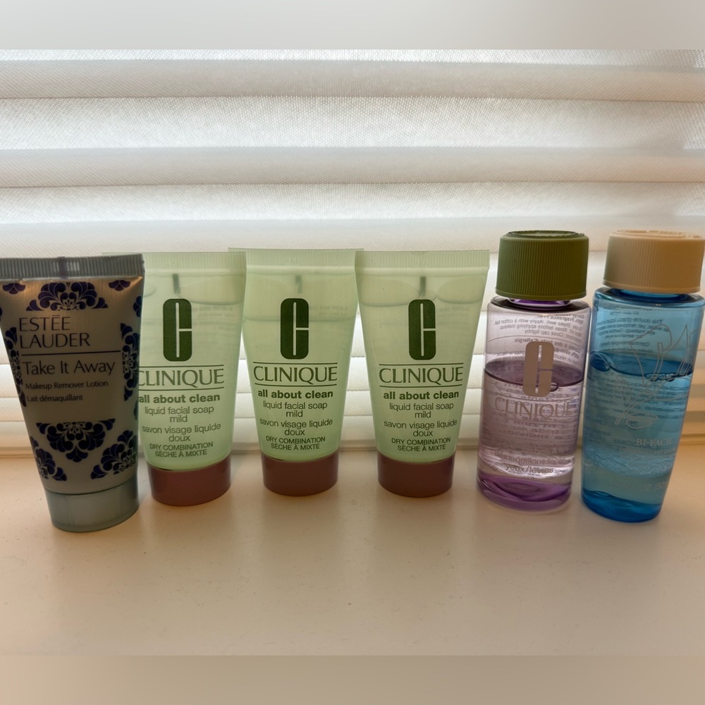 Clinique and Estée Lauder bundle